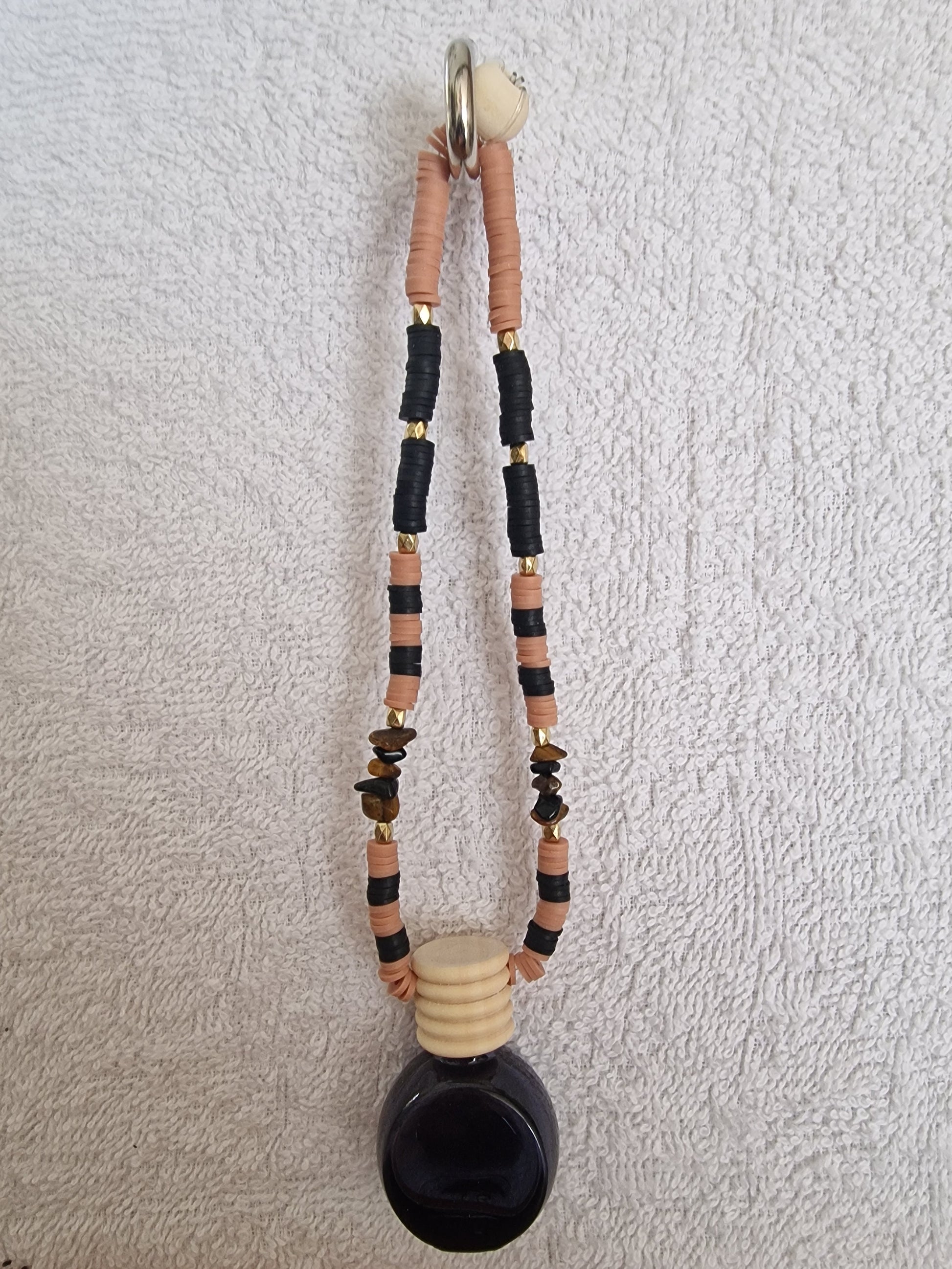 Autoparfumhanger met kralen