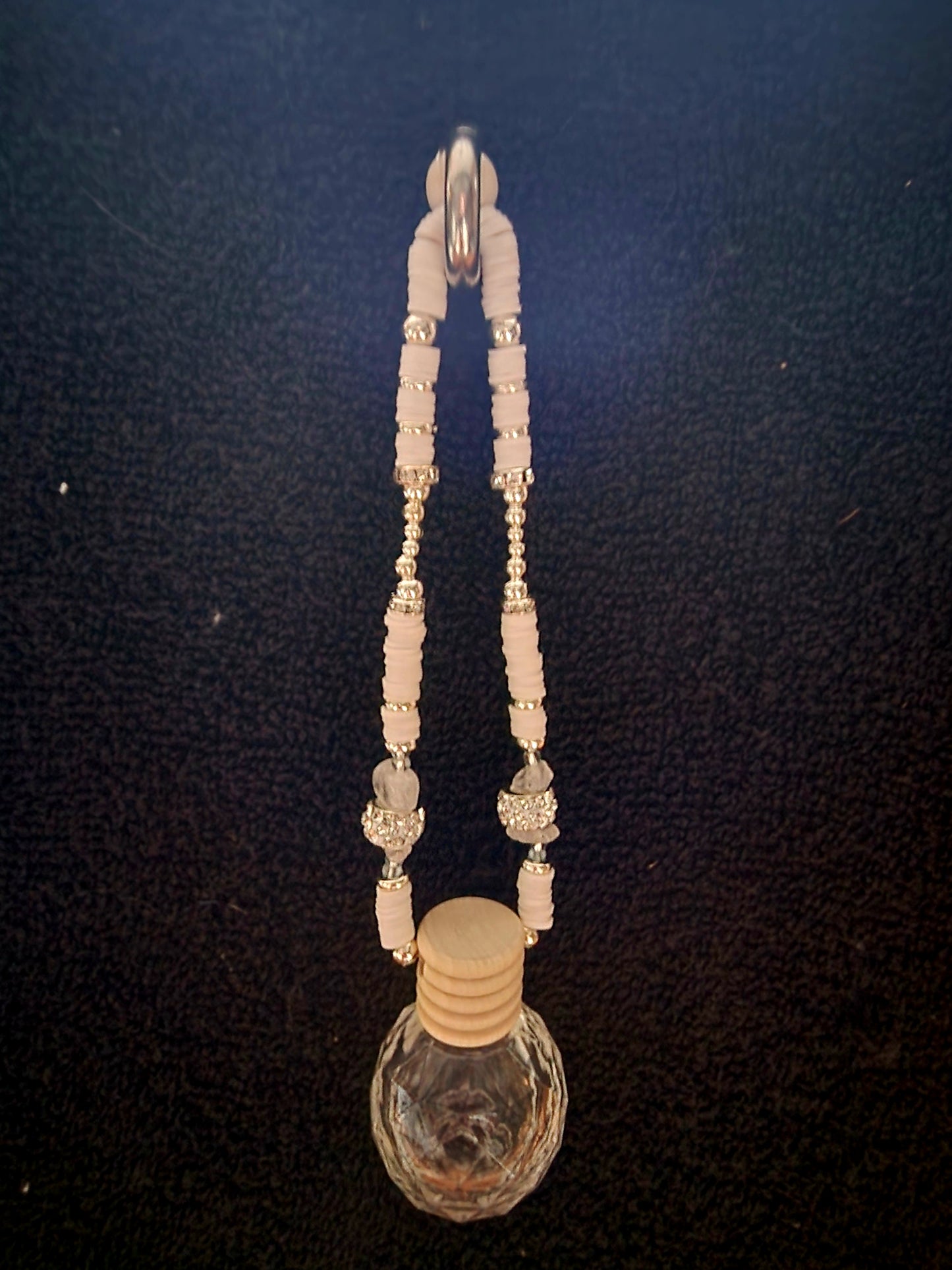 Autoparfumhanger met kralen
